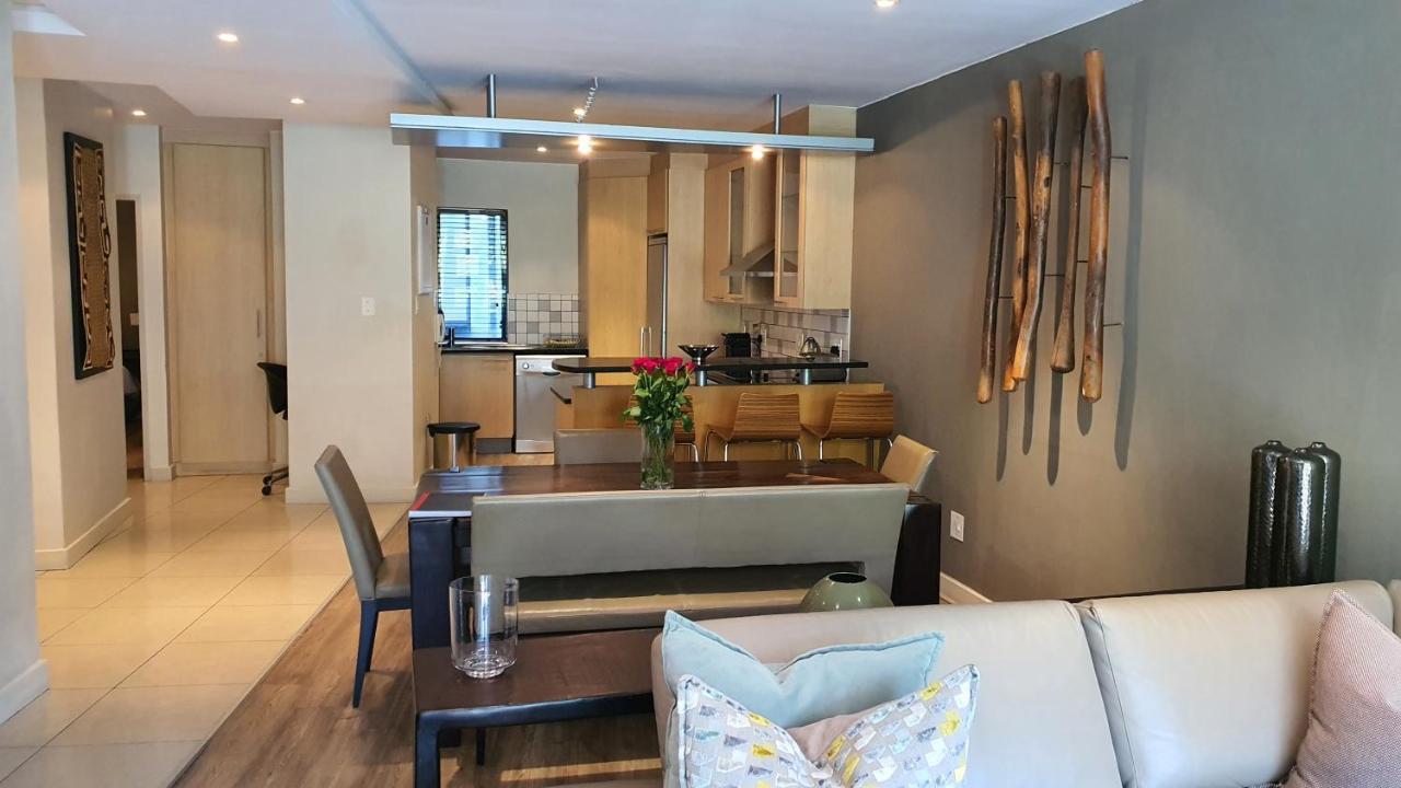 Apartamento Zuri Residences At Degrees *