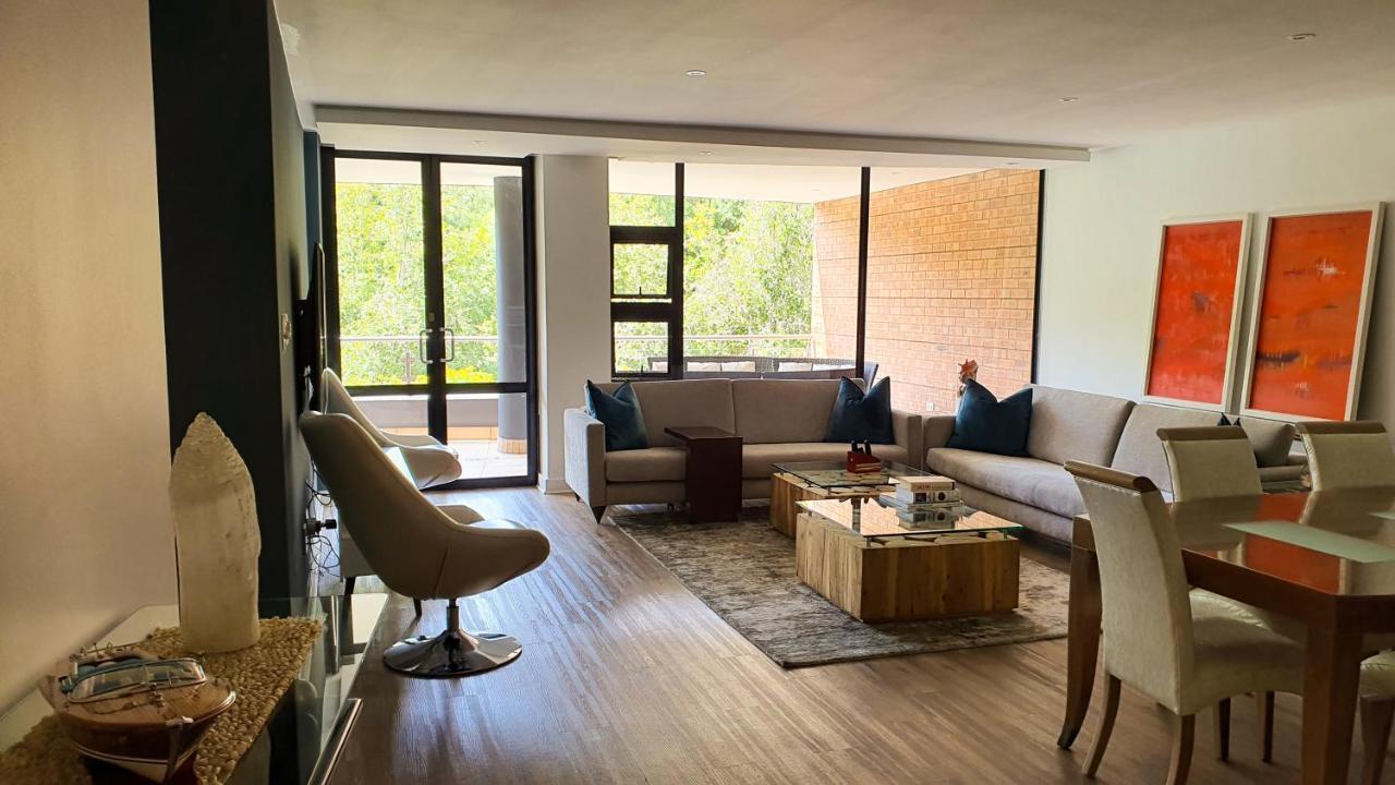 Zuri Residences At Degrees *