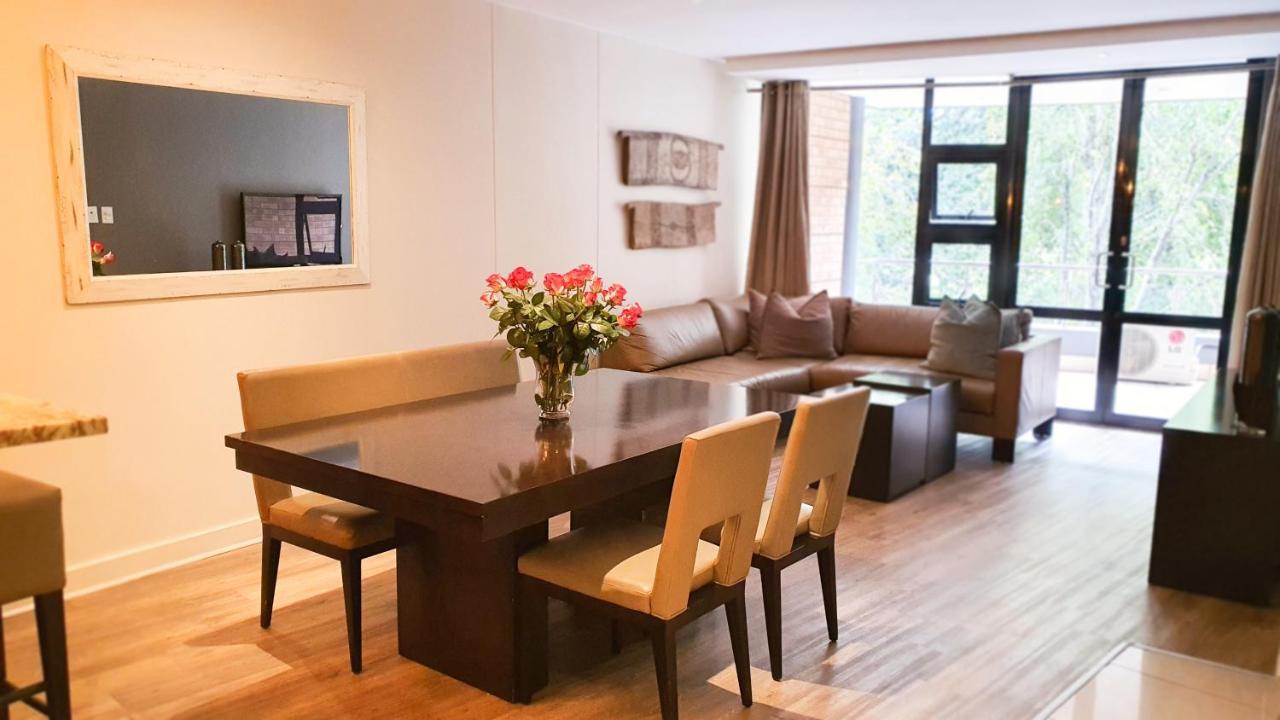 Apartamento Zuri Residences At Degrees *