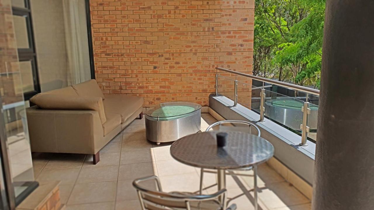 Zuri Residences At Degrees Apartamento *