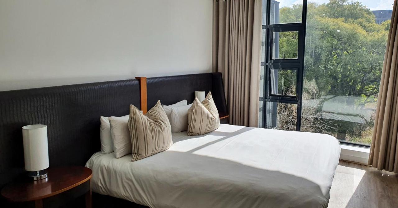 Zuri Residences At Degrees Apartment *