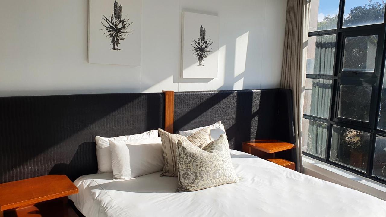 Zuri Residences At Degrees Apartment *