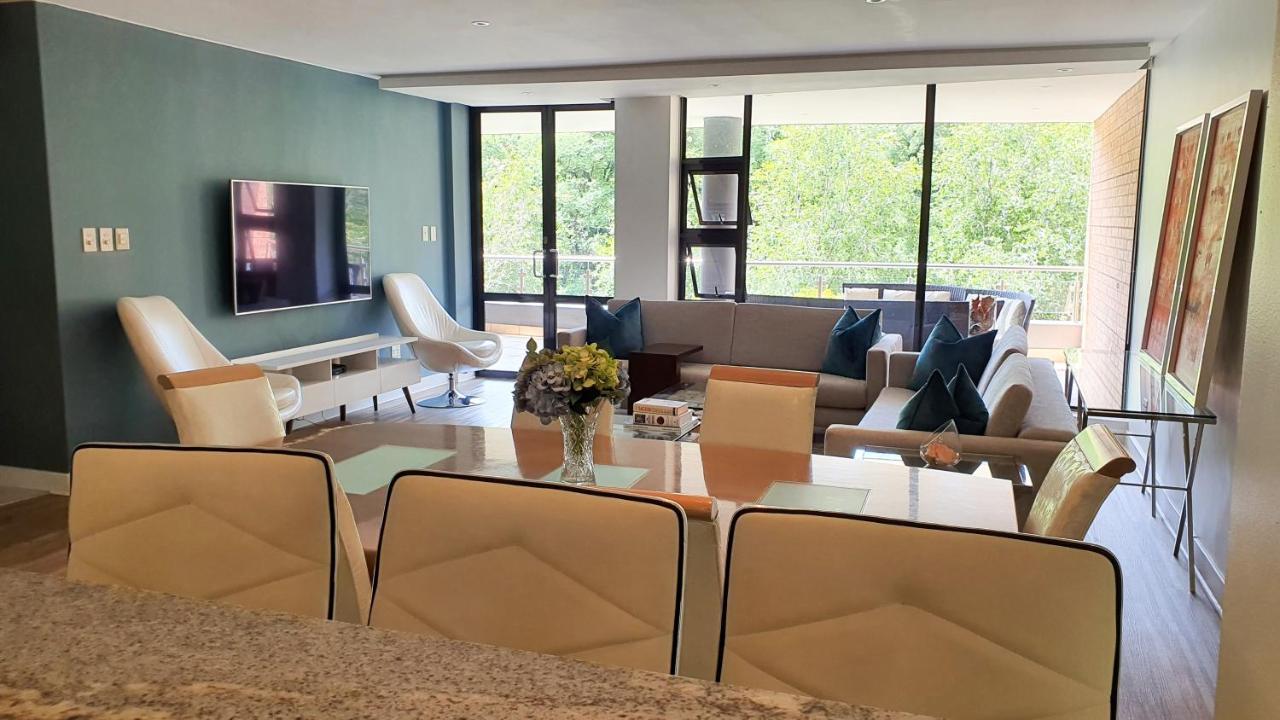 Zuri Residences At Degrees Apartment